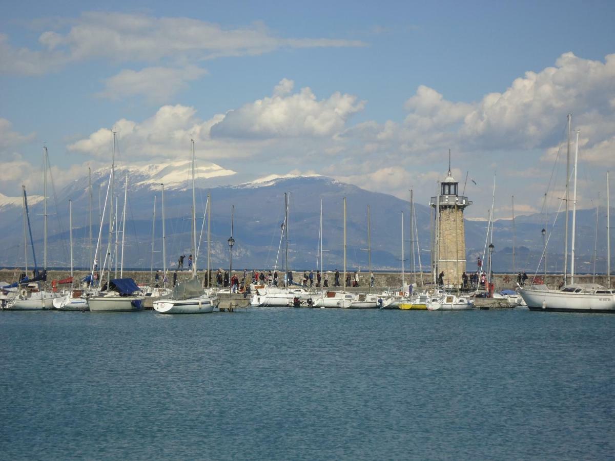 Sweet Home Desenzano del Garda Exterior photo
